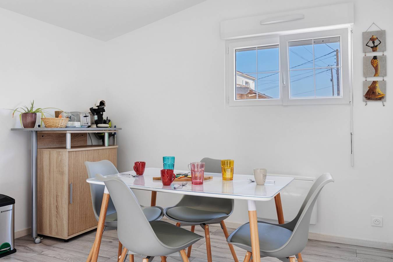 Appartement entier, Charmant appartement pour 4 avec terrasse et jardin partagés in Saint-Jean-de-Liversay, Région de La Rochelle