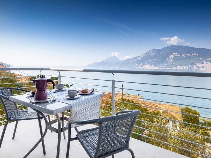 Apartamento de férias para 2 pessoas, com vista para o lago e jardim e ainda varanda - 1