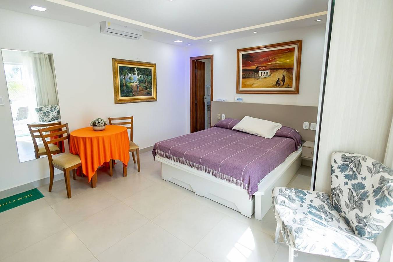 Entire apartment, Studio Beira-Mar com Piscina e Varanda Privativa in Costa das Baleias