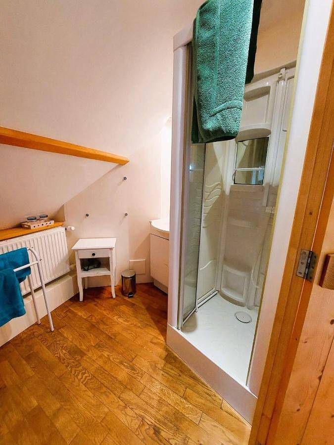 Location de vacances pour 5 personnes, avec vue ainsi que jardin et terrasse à Saint-Sauveur-le-Vicomte - 3