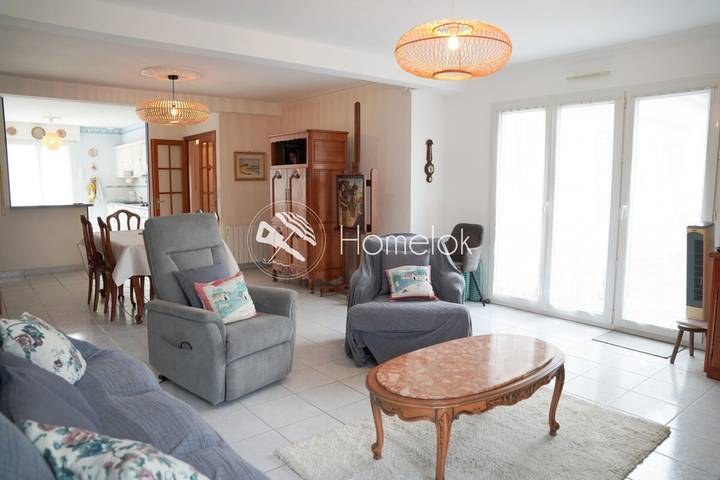 Maison de vacances pour 6 personnes, avec terrasse et jardin à Riantec