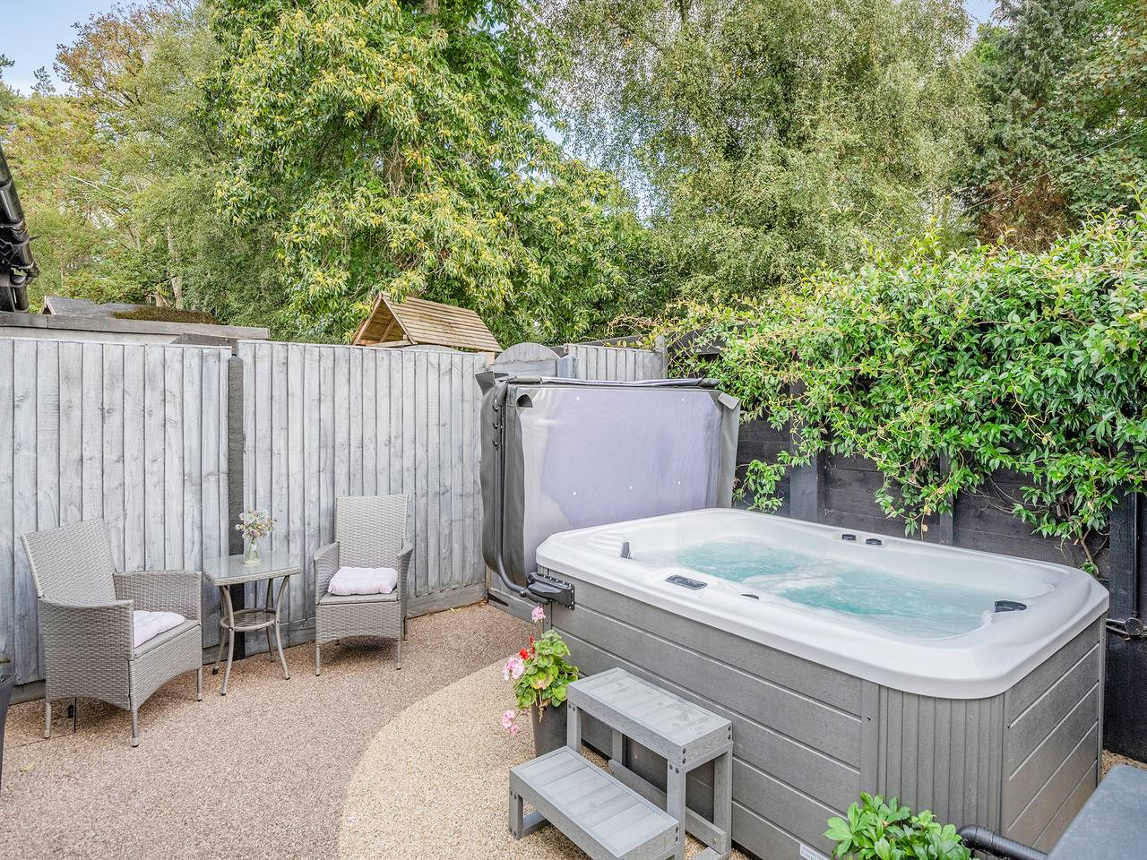 Shire Cottage - Uk50416 in Sopley, Hampshire