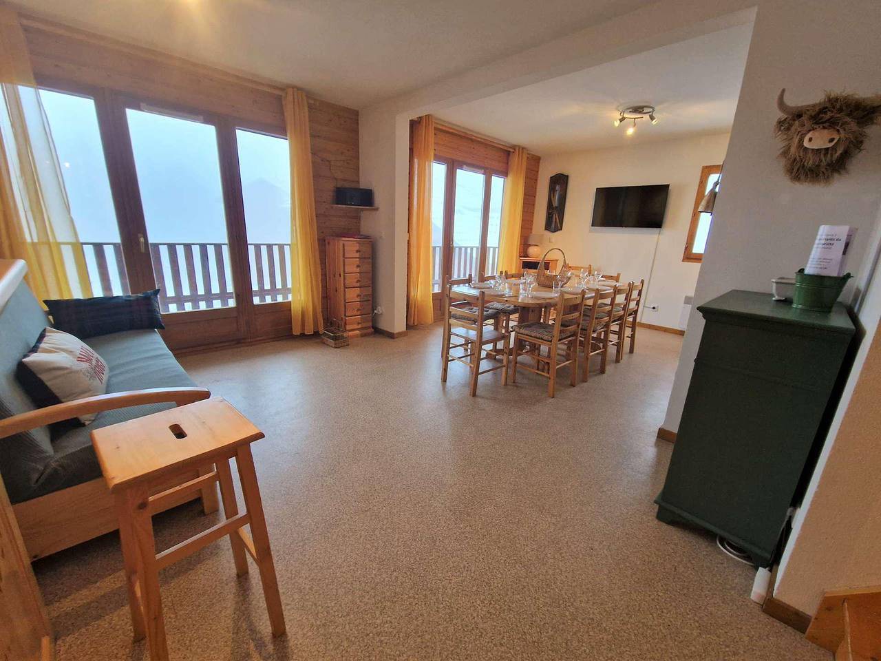 Apartamento entero, Résidence Rochers Blancs 1 - Apartamento dúplex 6 piezas 12 personas (A021) in La Joue du Loup, Dévoluy (comuna)