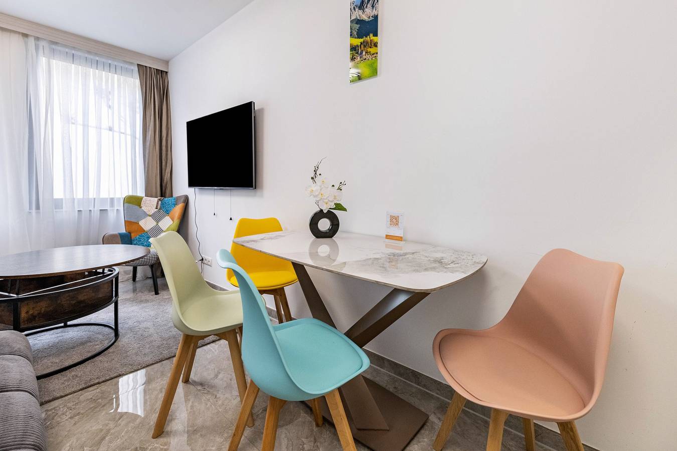 Ganze Wohnung, Apartment „Downtown“ mit Wlan und Klimaanlage in Bonn, Rheinland
