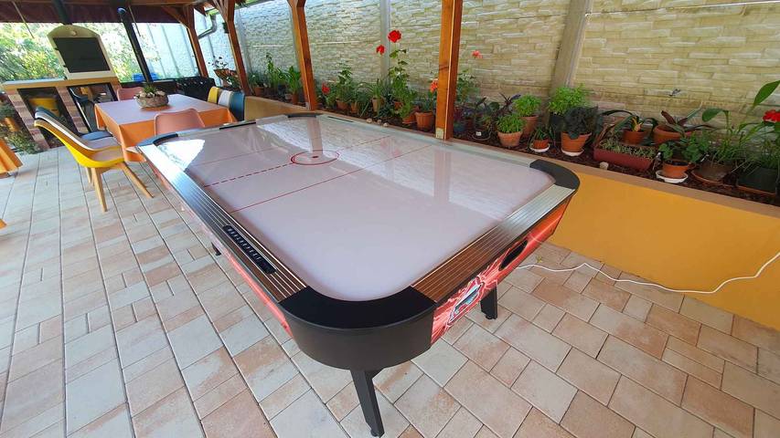 Ganze Ferienwohnung, Ferienwohnung mit Grillmöglichkeit und Klimaanlage in Zamardi, Siófok und Umgebung
