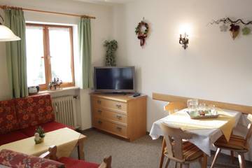 Ferienwohnung für 2 Personen in Mittenwald, Bayerische Alpen, Bild 4