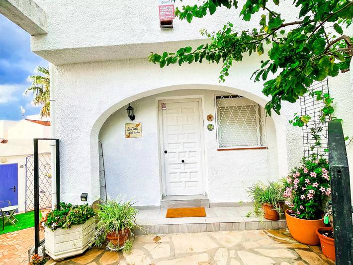 Casa rural para 4 personas, con jardín en Montroig