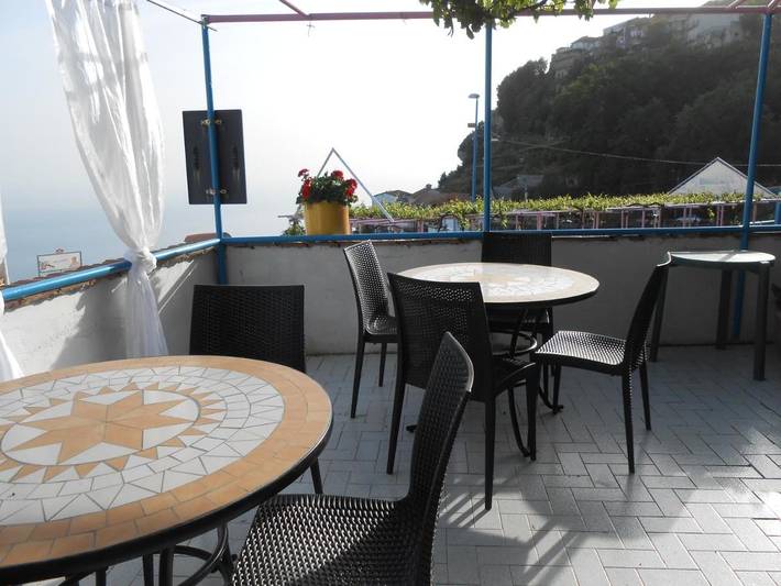 Chambre d’hôte pour 5 personnes, avec Terrasse et Jardin à Furore - 4