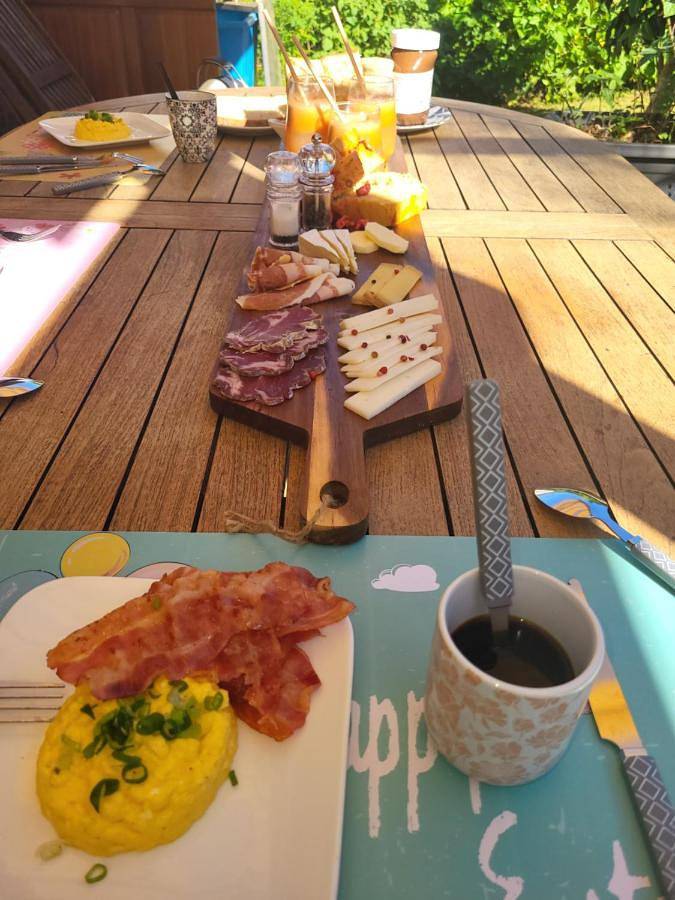 Gîte pour 3 personnes, avec jardin et sauna ainsi que jacuzzi et terrasse dans Les Makes - 2