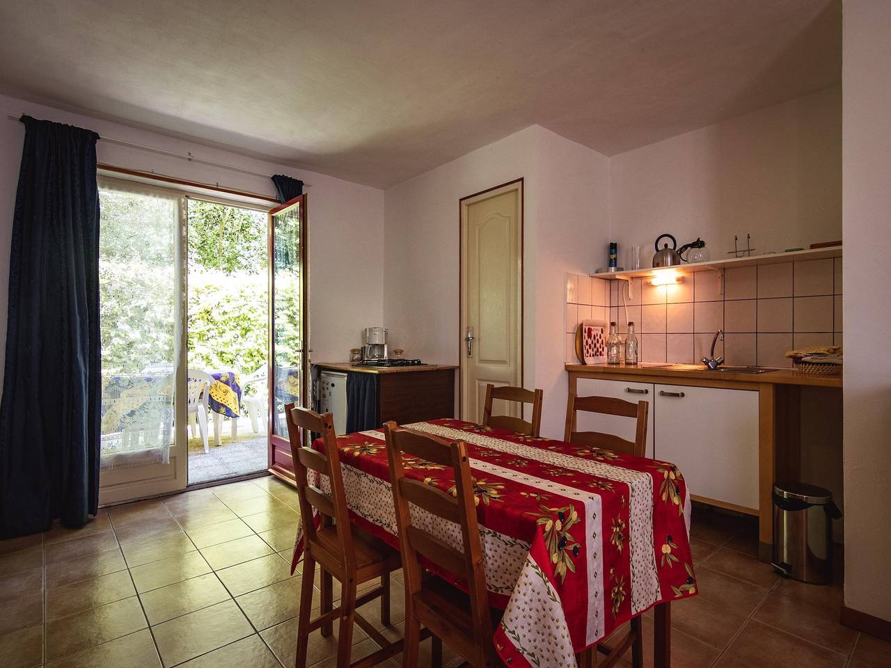 Gîte à Vézac près de forêt et lac in Vézac, Périgord Noir