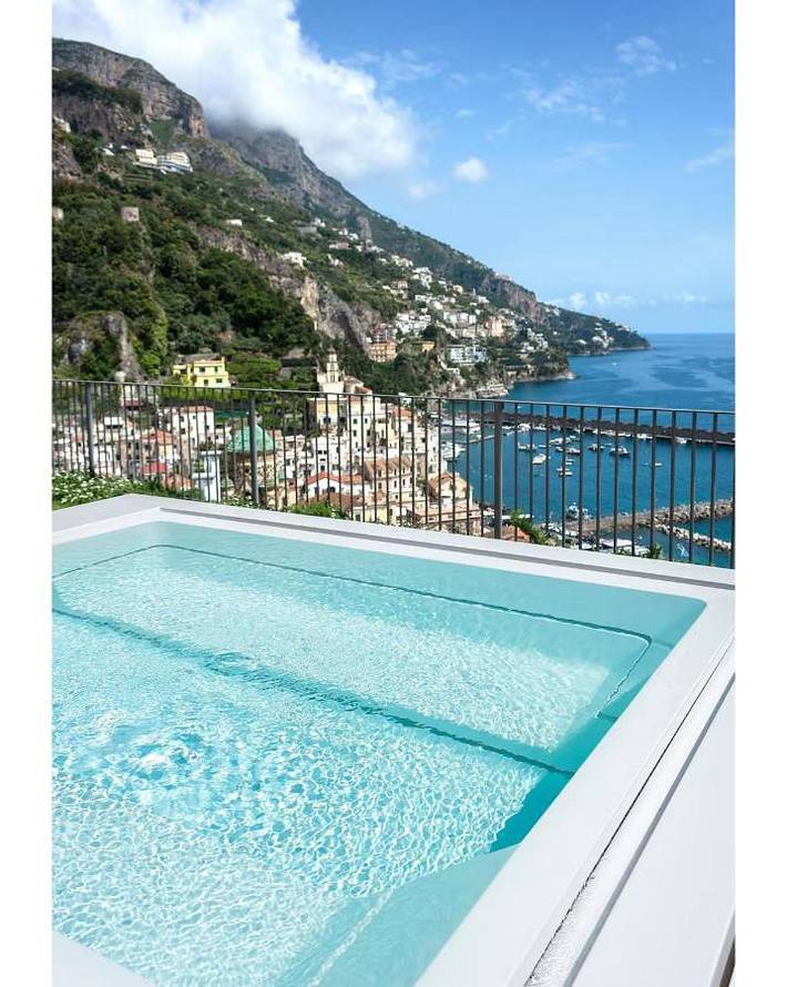 Villaggio vacanza per 8 persone, con Idromassaggio e Terrazza nonché Giardino e Sauna in Costiera amalfitana