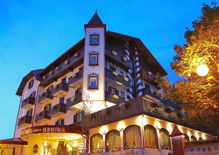Hotel para 2 personas, con jacuzzi y piscina además de jardín y sauna - 1