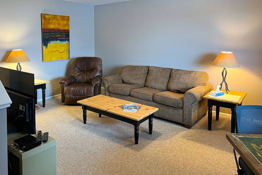 Ganze Wohnung, 2-story townhome with mountain & ski views, wood-burning fireplace - near lifts in Jackson (WY), Grand Teton Nationalpark