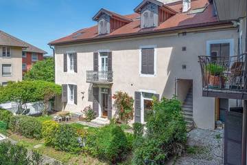 Chalet pour 10 personnes, avec balcon et jardin à Annecy