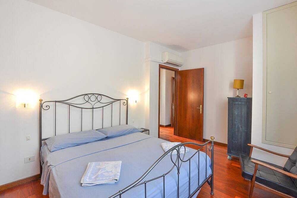 Acogedora casa de 2 dormitorios en. in Mestre, Venecia