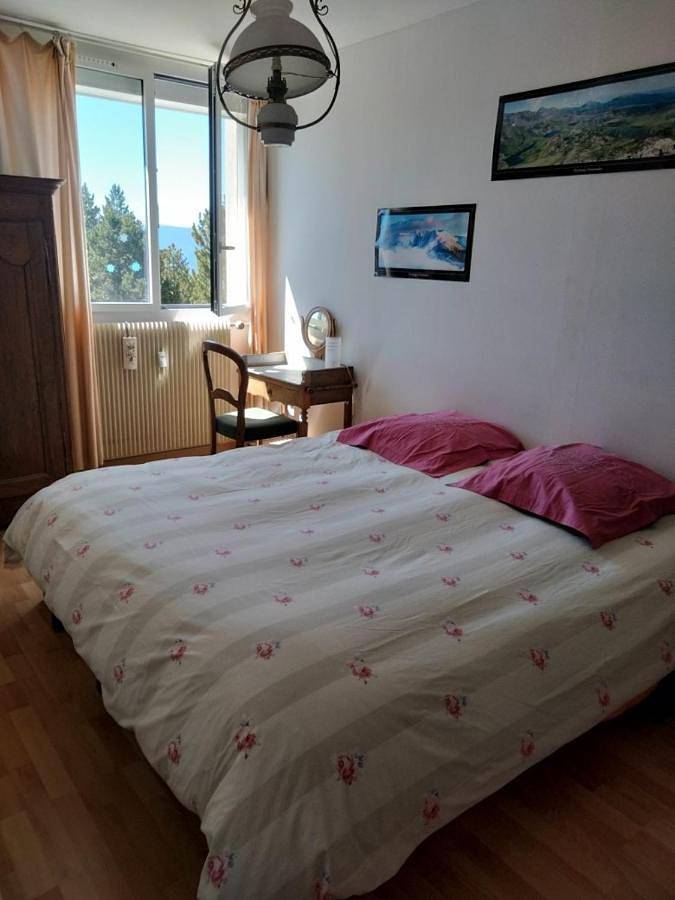 Bungalow voor 2 personen, met uitzicht en tuin in Font-Romeu-Odeillo-Via