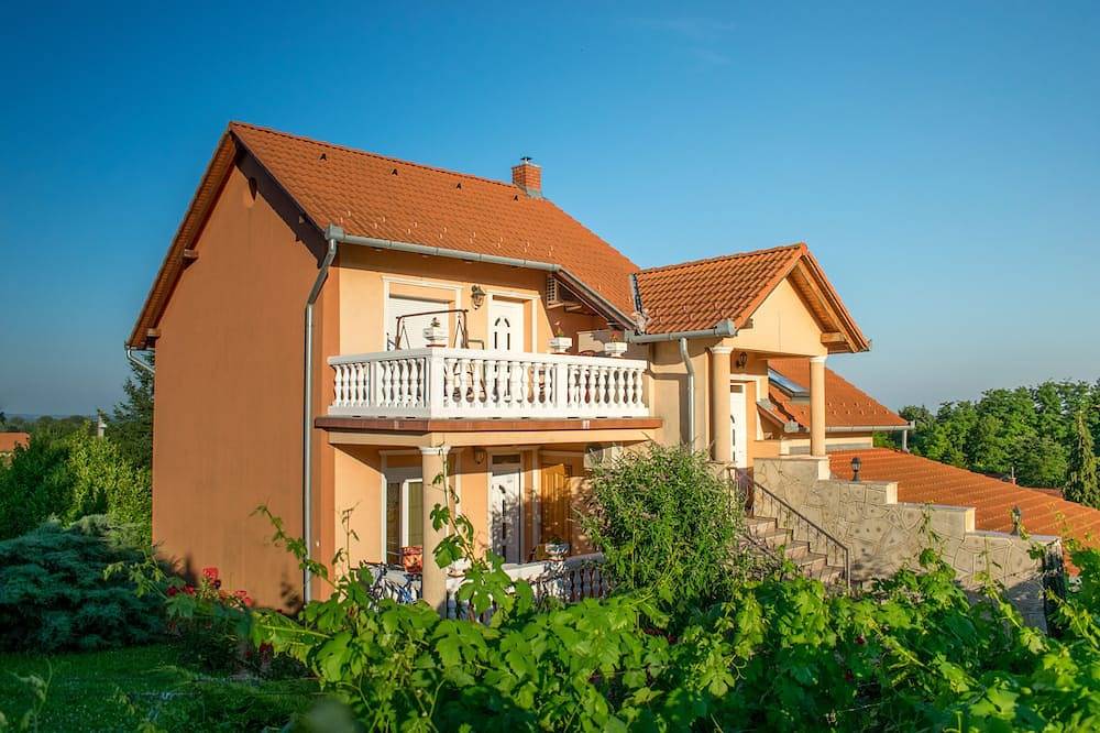 Ganze Wohnung, Appartements für 2 Person mit Klima in der Naehe von Heilbad in Zalakaros, Zalakarosi und Umgebung