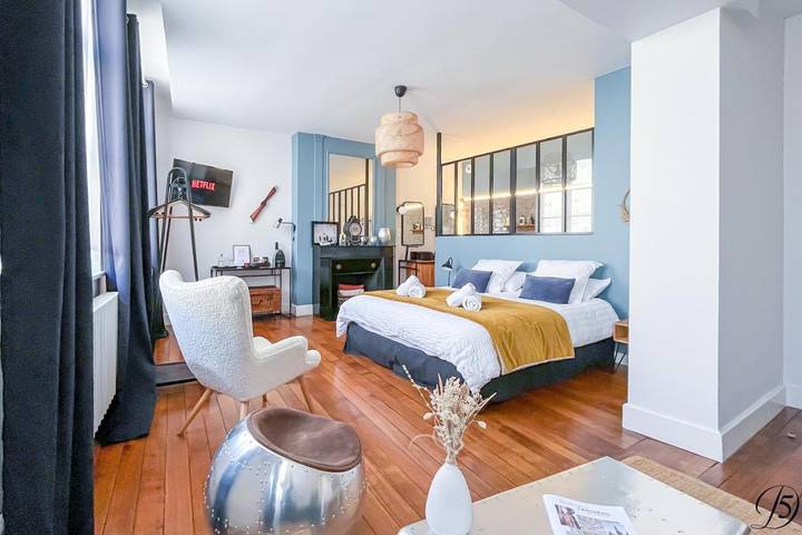 Chambre d’hôte pour 2 personnes, avec terrasse et vue