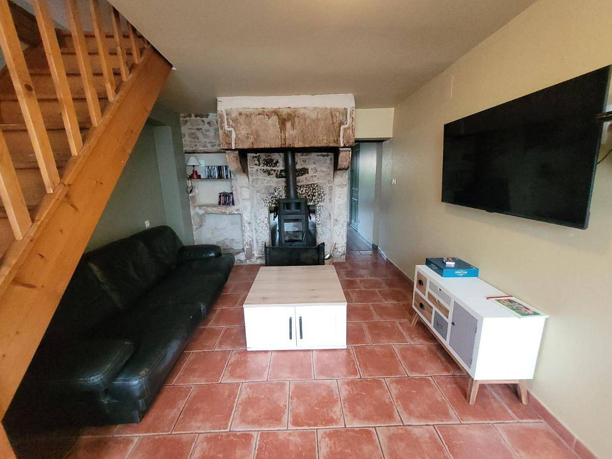 Two-Bedroom House in Monthureux-sur-Saône, Neufchâteau