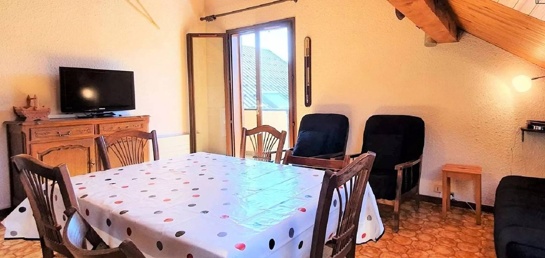 Ganze Wohnung, Ferienwohnung für 6 Personen in der Nähe der Pisten in Saint-Jean-d'Arves, Region Saint-Jean-de-Maurienne