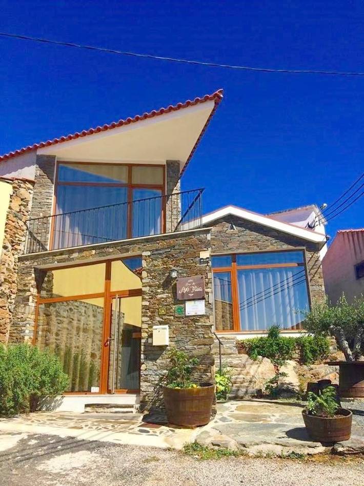 Casa de férias para 3 pessoas, com Varanda e Terraço e ainda Jardim and Vista em Macedo de Cavaleiros