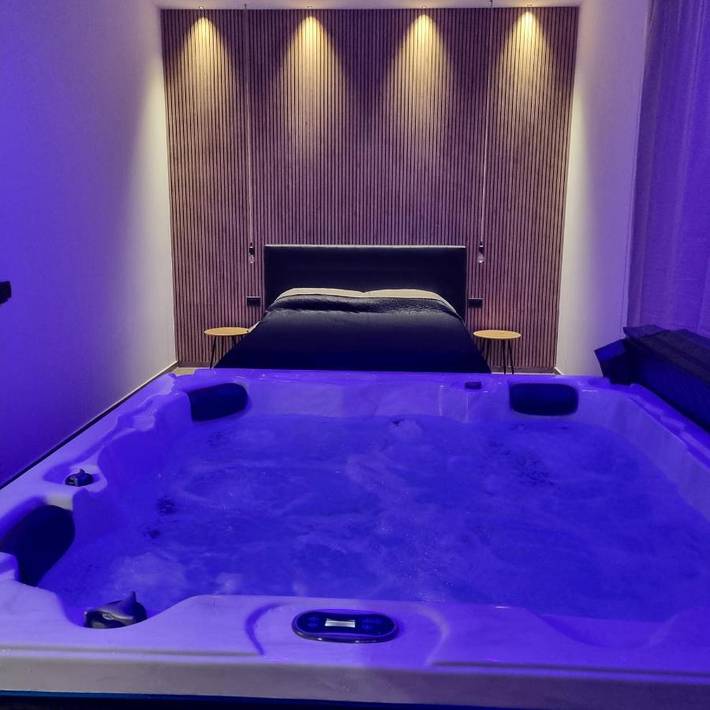 B&b per 2 persone, con piscina e balcone nonché panorama in Ragusa