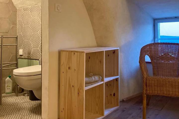 Location de vacances pour 7 personnes, avec vue et jardin à Hures-la-Parade - 2