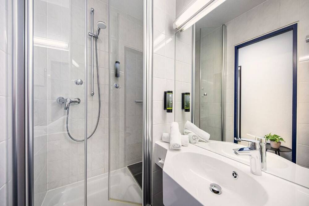 Stay in a Convenient, Well-Appointed Room | Porsche Museum Just 0.4 mi Away in Stoccarda, Stuttgart e dintorni