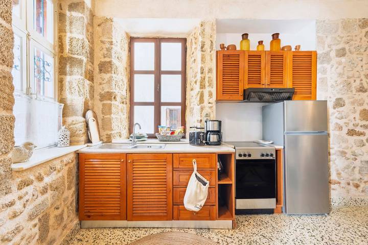 Ferienhaus für 2 Personen, mit Balkon und Terrasse sowie Garten in Rhodos Stadt - 3