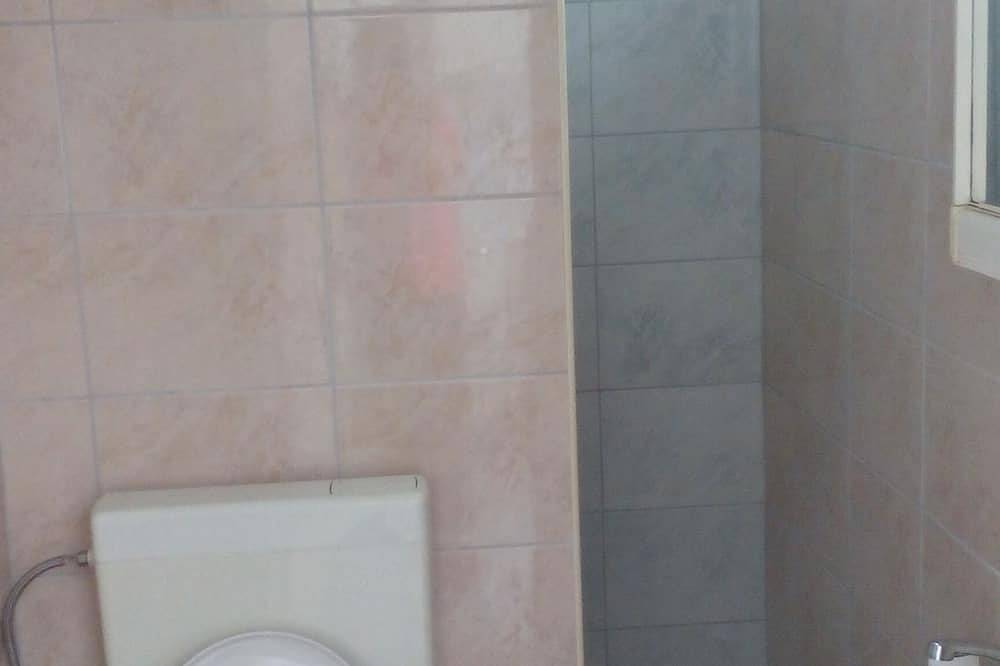 Ganze Wohnung, 1-Zimmer-Ferienwohnung mit Terrasse und Meerblick Metajna (Pag in Metajna, Pag