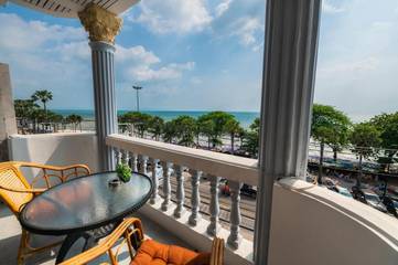 Maison d’hôte pour 2 personnes, avec terrasse ainsi que vue sur le lac et vue à Pattaya
