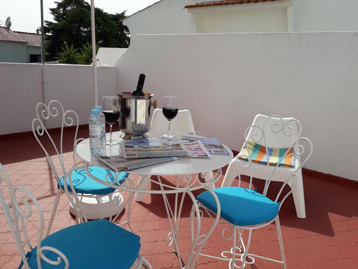 Familia Brito in Porches, District de Faro