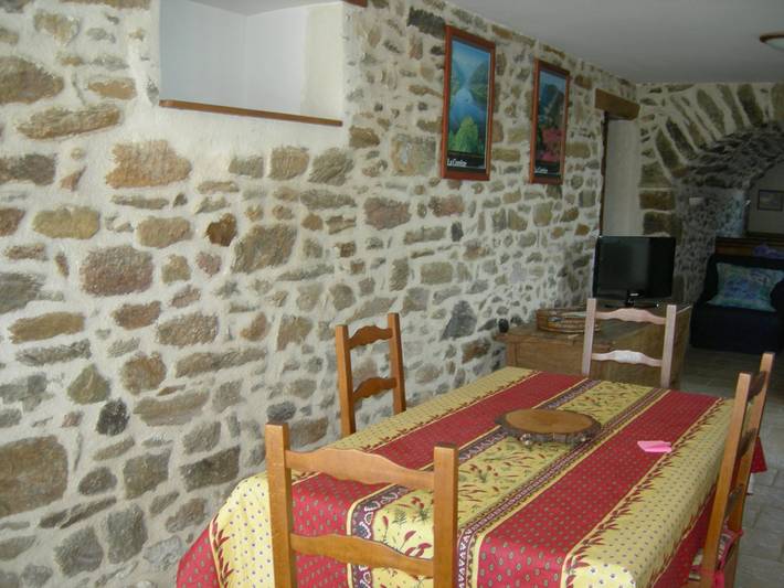 Gîte pour 4 personnes, avec jardin et terrasse en Corrèze - 3