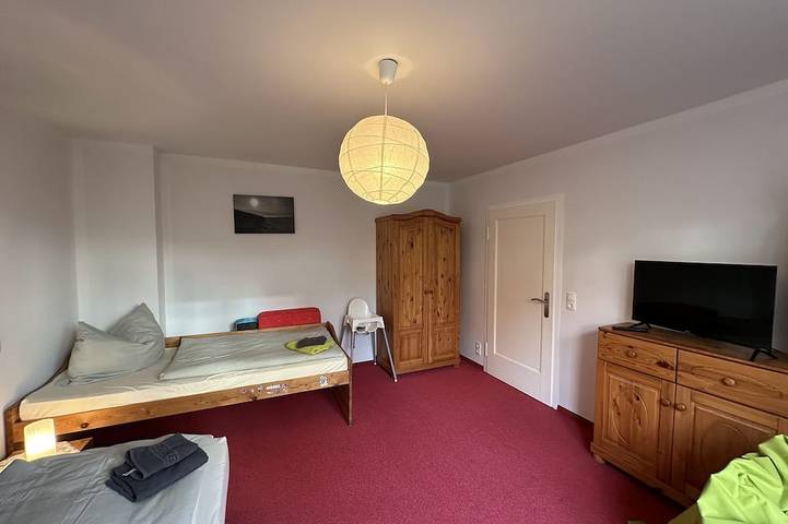 Ganze Wohnung, Helle, moderne, große Ferienwohnung in Südhanglage im Heilklimatischen Kurort in Friedrichroda, Rennsteig