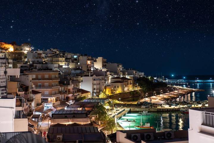 Gîte pour 2 personnes, avec terrasse et vue dans Sitía - 2