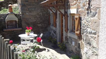 Gîte pour 5 personnes, avec terrasse en Haute-Loire