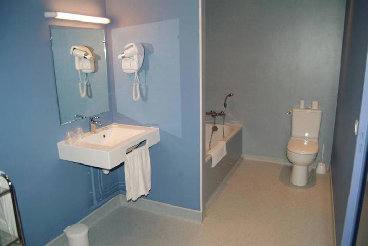 Hôtel pour 2 personnes, avec terrasse ainsi que vue et jardin à Bar-le-Duc - 3