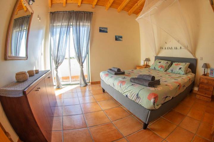 Ferienhaus mit Meerblick für 2 Personen, mit Seeblick und Ausblick sowie Garten und Pool an der Algarve - 4