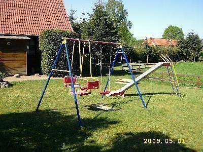 Ganze Ferienwohnung, Ferienwohnung für 4 Personen mit Terrasse in Nossentiner Hütte, Naturpark Nossentiner/Schwinzer Heide