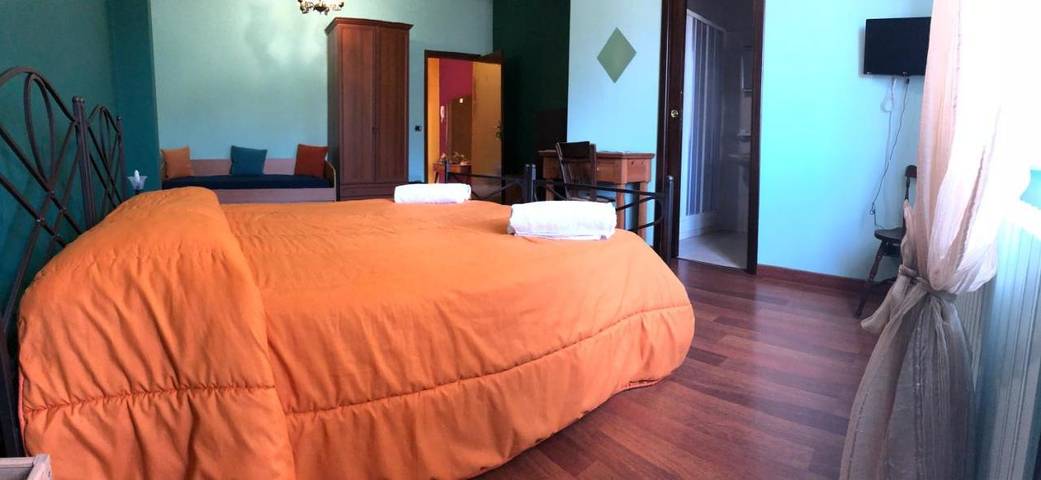 Location de vacances pour 3 personnes, avec vue et terrasse, animaux acceptés à Randazzo - 4