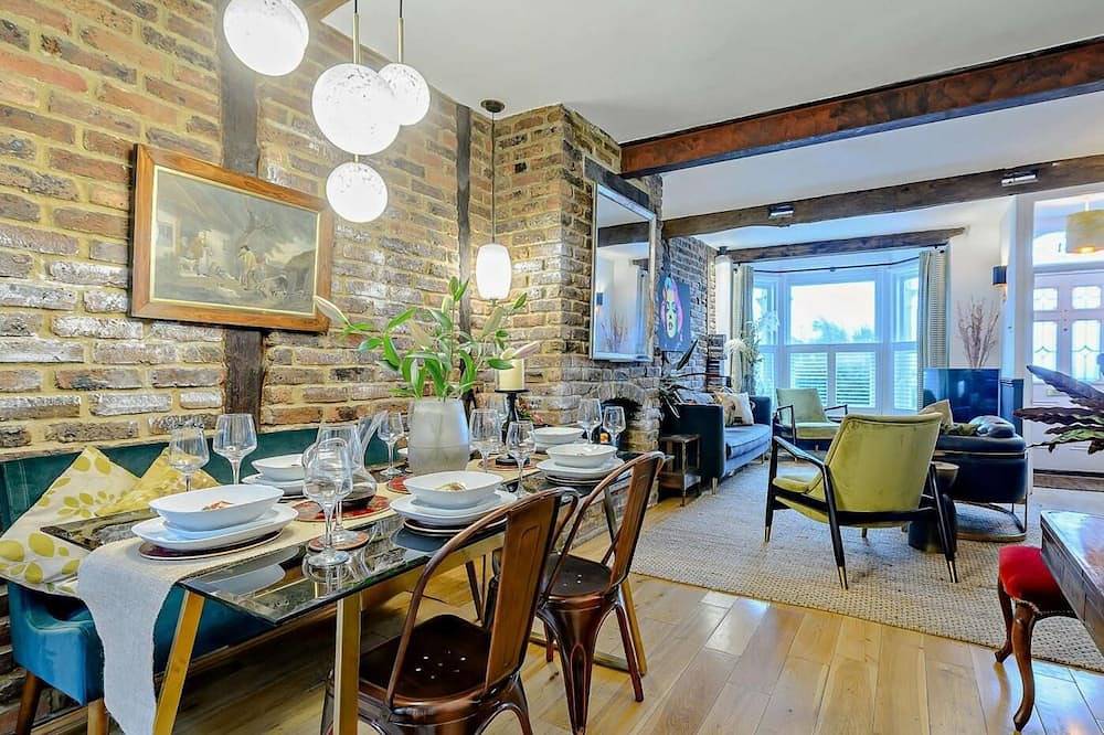 Cottage for 6 People in Hastings, High Weald