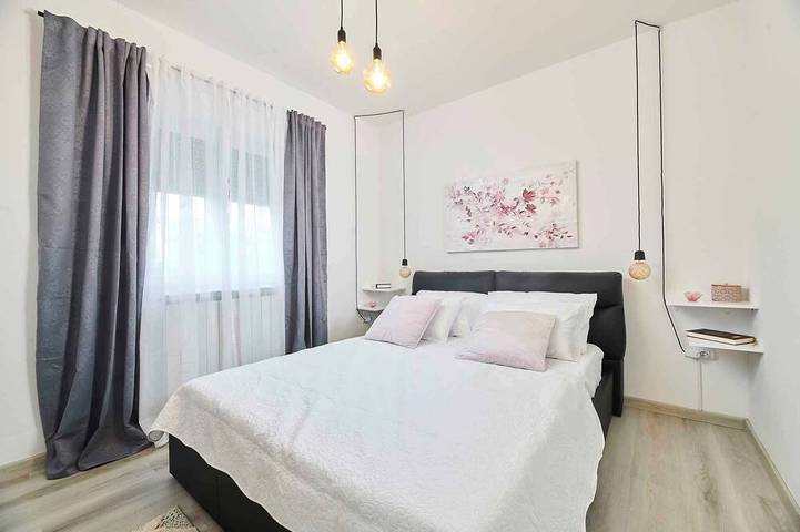 Ferienhaus für 4 Personen, mit Garten und Whirlpool in Umag - 2