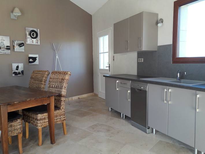 Gîte pour 2 personnes, avec piscine et jardin dans le Sud de la France - 3