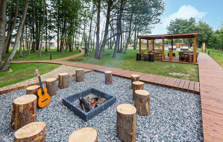 Ferienhaus für 6 Personen mit Terrasse in Niechorze, Powiat gryficki