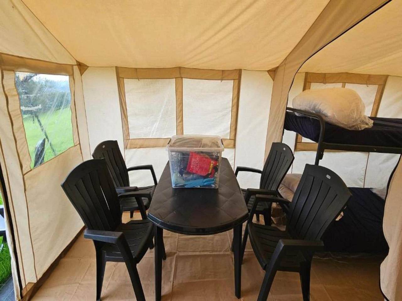 Campingzelt mit moderner Ausstattung in Trois-Ponts, Lüttich und Umgebung