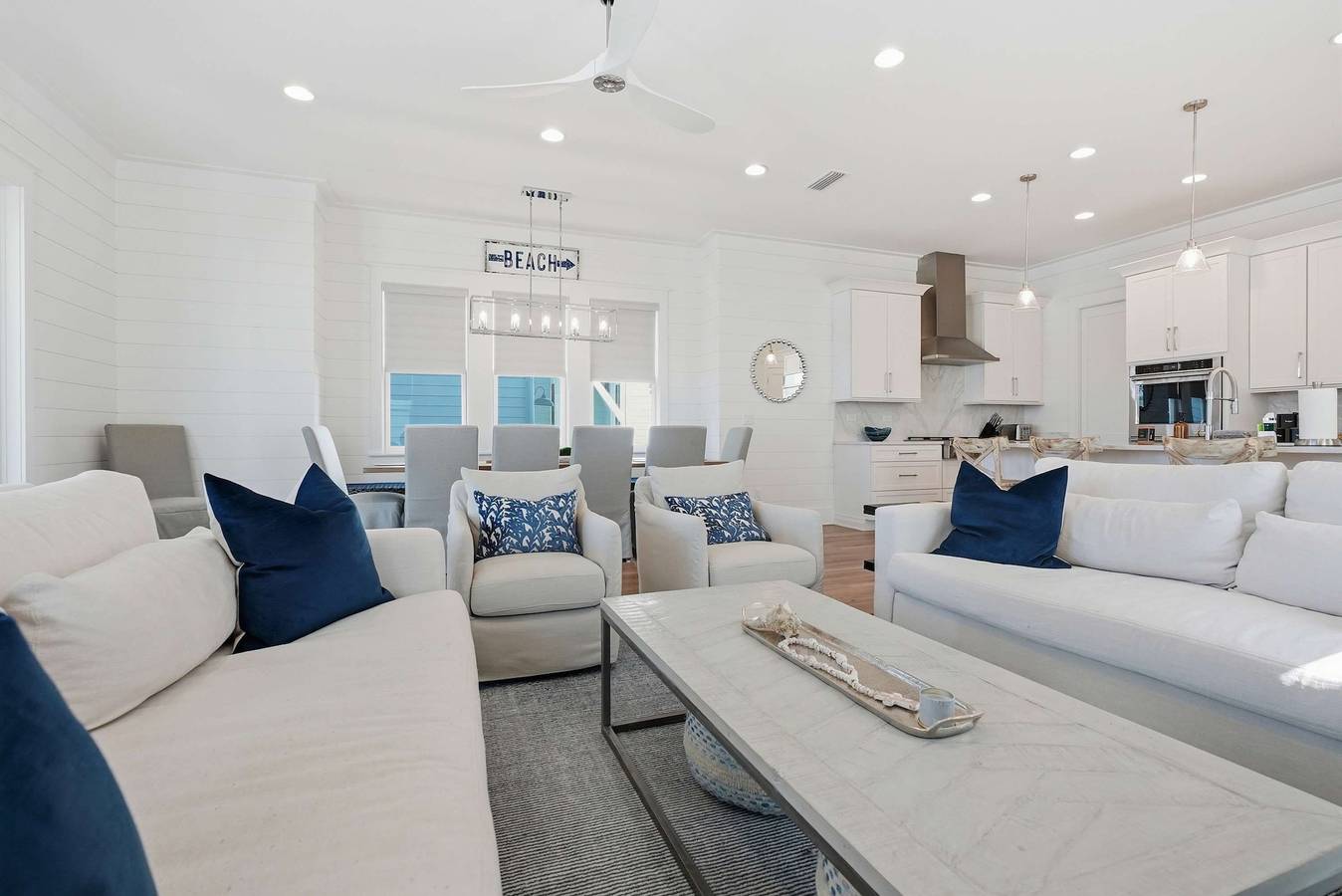 New Luxury  Sea Peace    4 Bikes   Lakefront in Carillon Beach, Emerald Coast