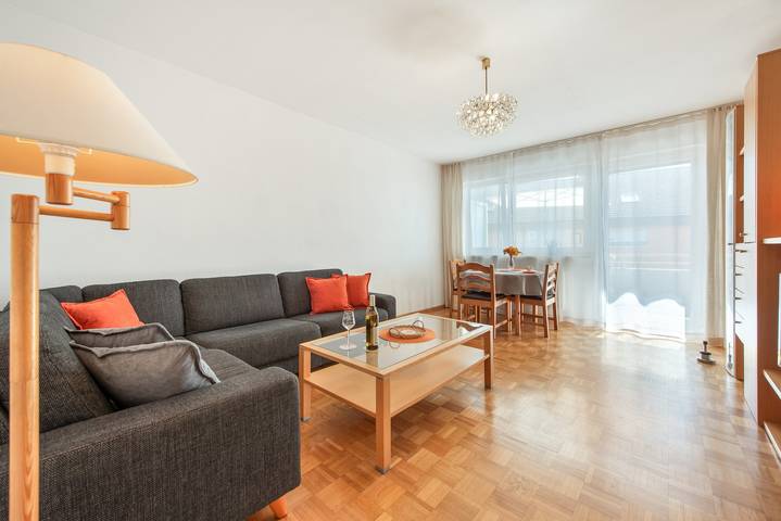 Entire apartment, Apartment 'Seeurlaub' with Balcony in Meersburg on Lake Constance in Meersburg, Region Bodensee-Oberschwaben