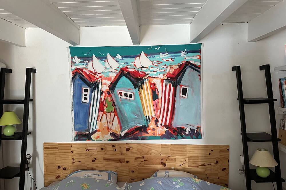 Maison sur l'île de sein, les pieds dans l'eau, pouvant accueillir 12 personnes in Île de Sein, Iroise