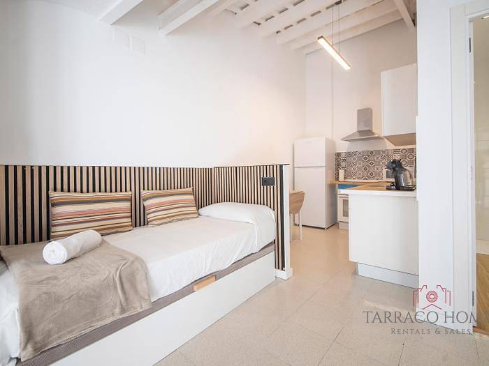 Th25 casa santa anna en el centro de tarragona in Tarragona, Costa Dorada
