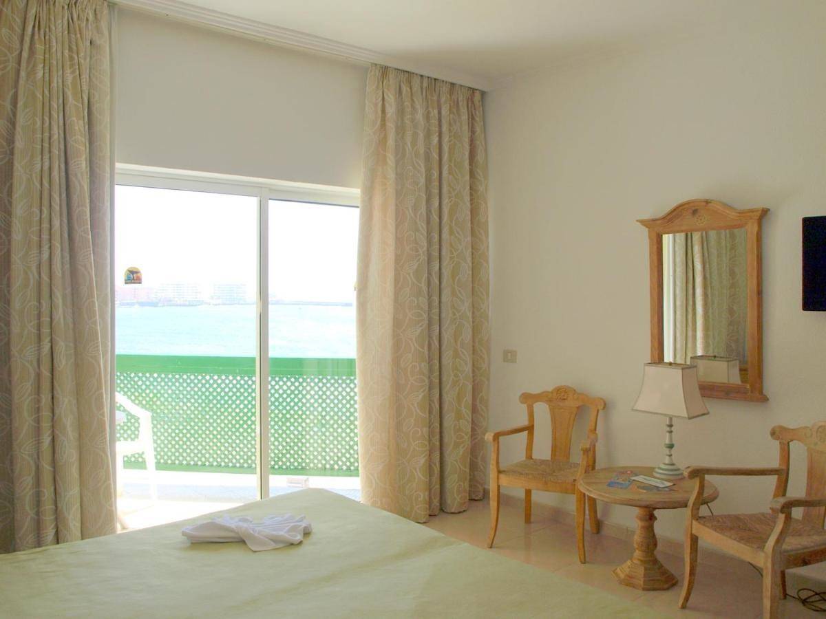 Hotel Playa Sur Tenerife in El Medano, Granadilla de Abona